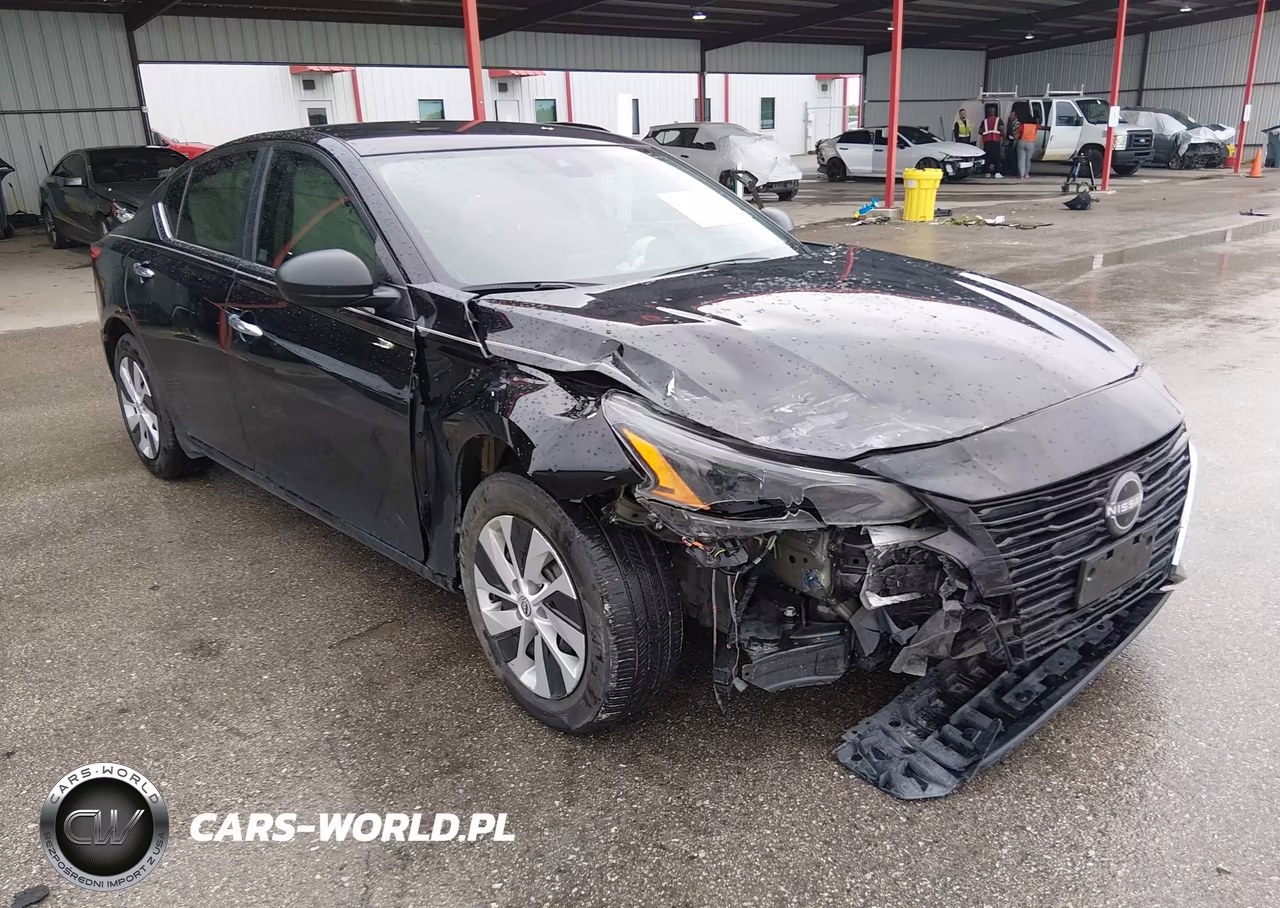 2025 Nissan Altima S Fwd