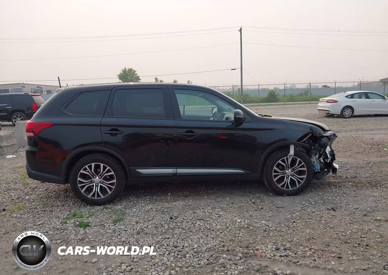 2016 Mitsubishi Outlander Se-Sel VIN:JA4AD3A31GZ011723 - 14