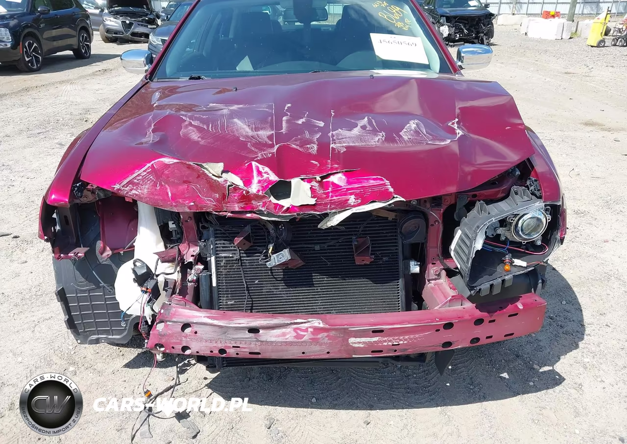 2020 Chrysler 300 Limited VIN:2C3CCAEG6LH108689 - 6