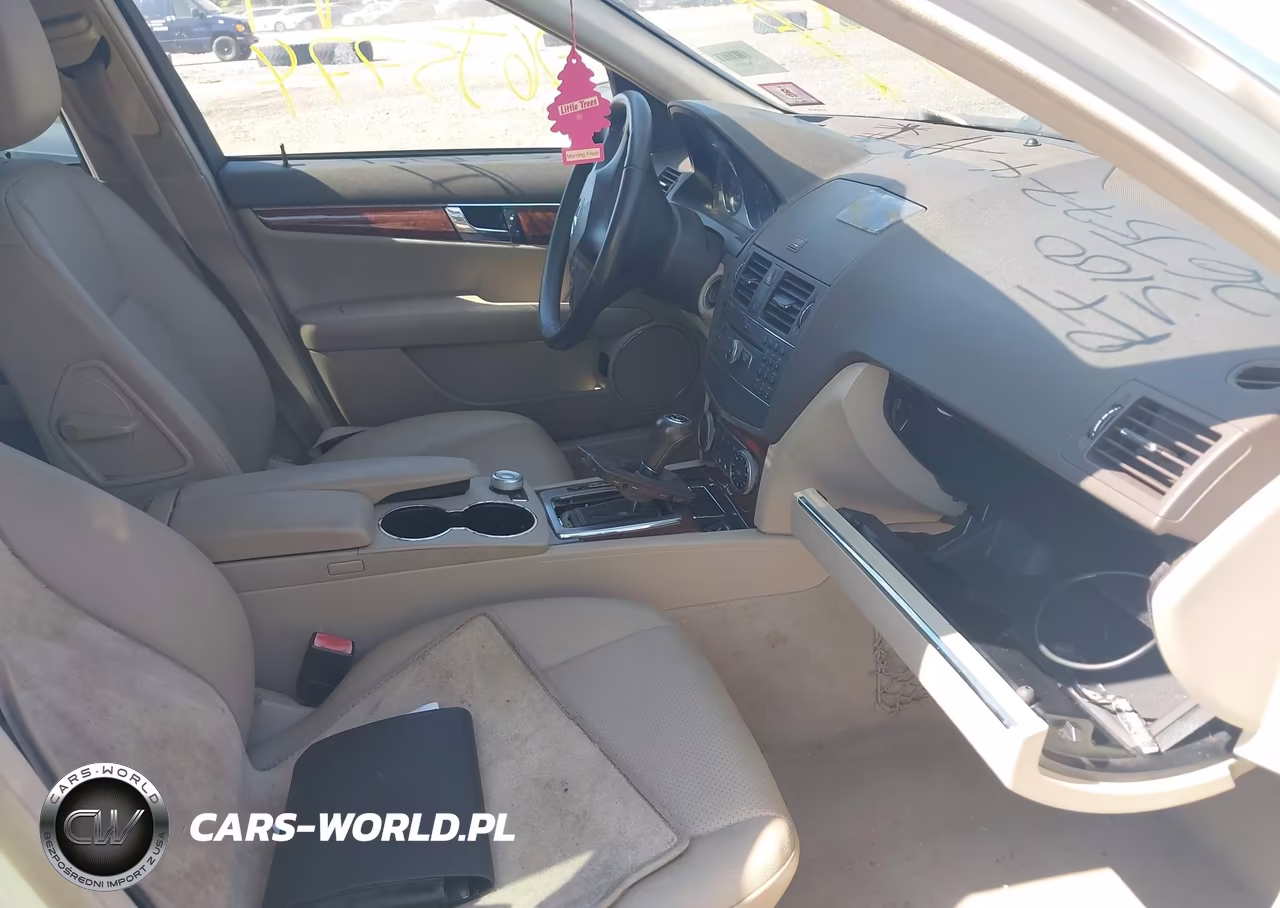 2010 Mercedes-Benz C 300 Sport VIN:WDDGF5EBXAR129970 - 5