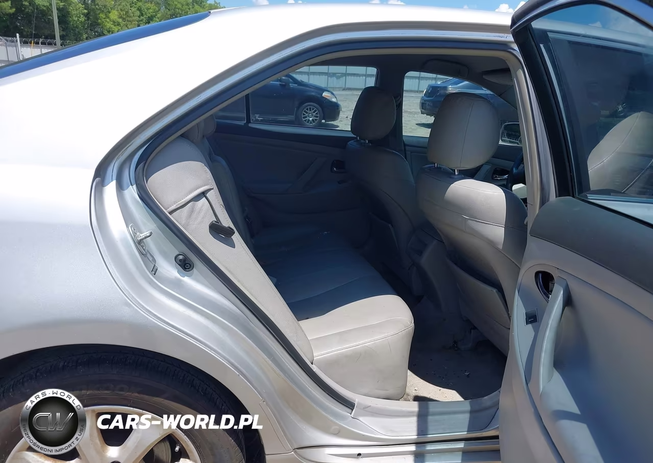 2010 Toyota Camry Le VIN:4T1BF3EK2AU064629 - 8
