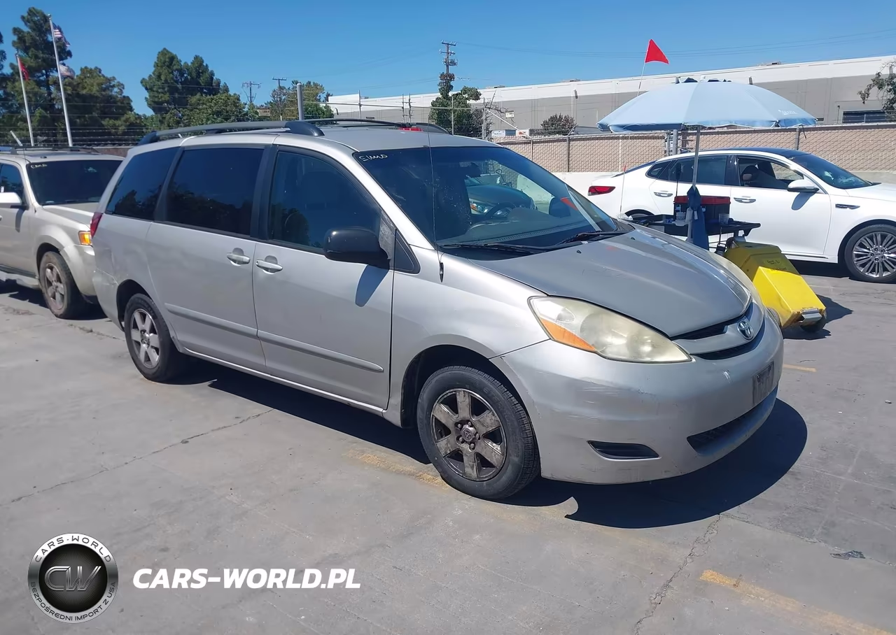 2006 Toyota Sienna Le