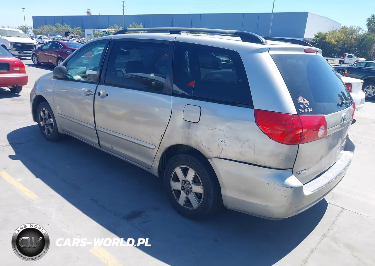2006 Toyota Sienna Le VIN:5TDZA23C86S411383 - 3