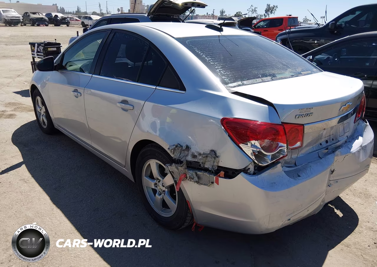 2016 Chevrolet Cruze Limited 1Lt Auto VIN:1G1PE5SB0G7161759 - 3