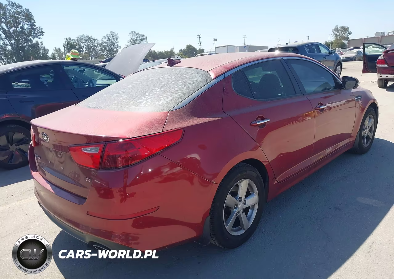 2015 Kia Optima Lx VIN:5XXGM4A7XFG423553 - 4