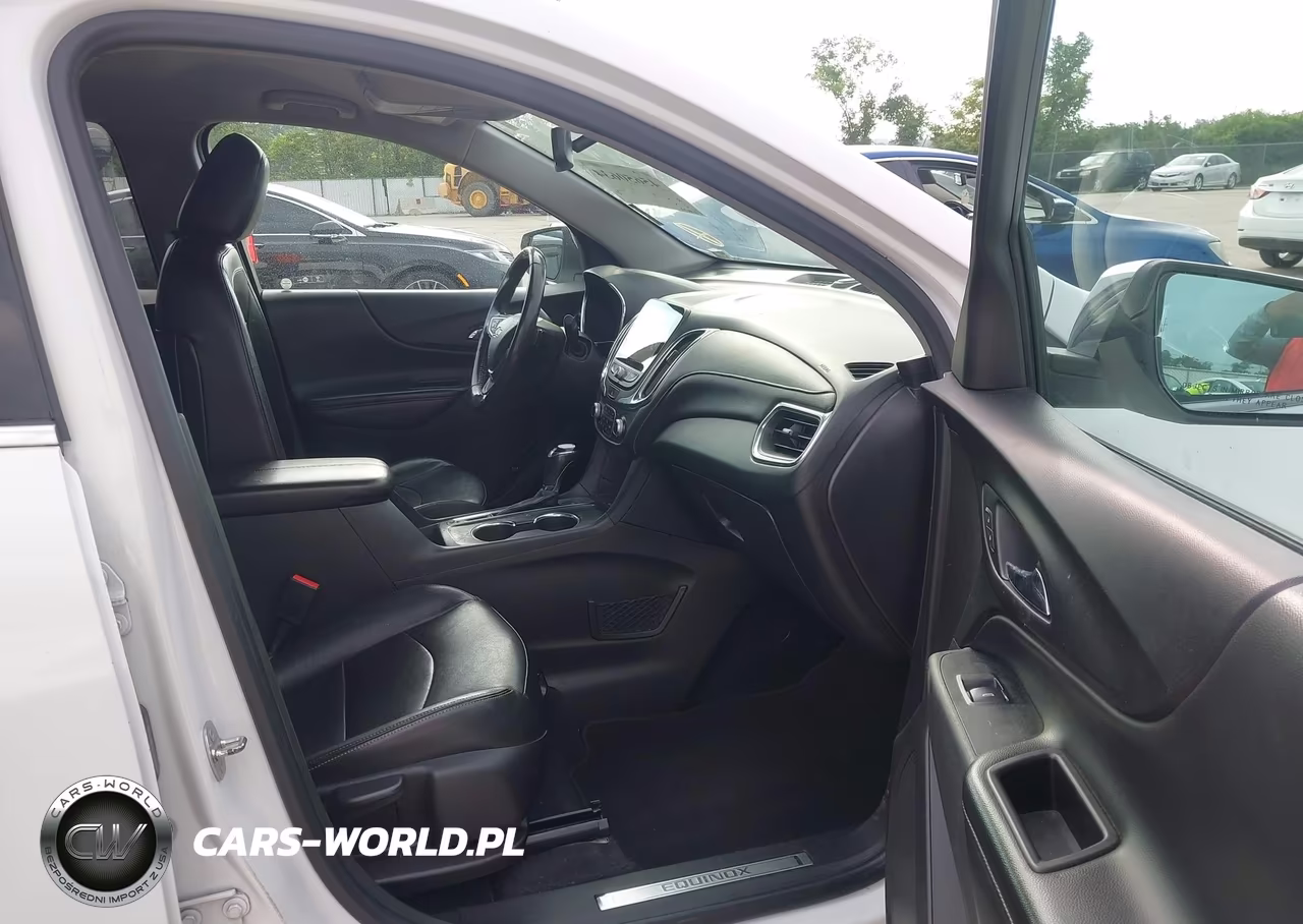 2018 Chevrolet Equinox Premier VIN:3GNAXMEV3JS600394 - 5