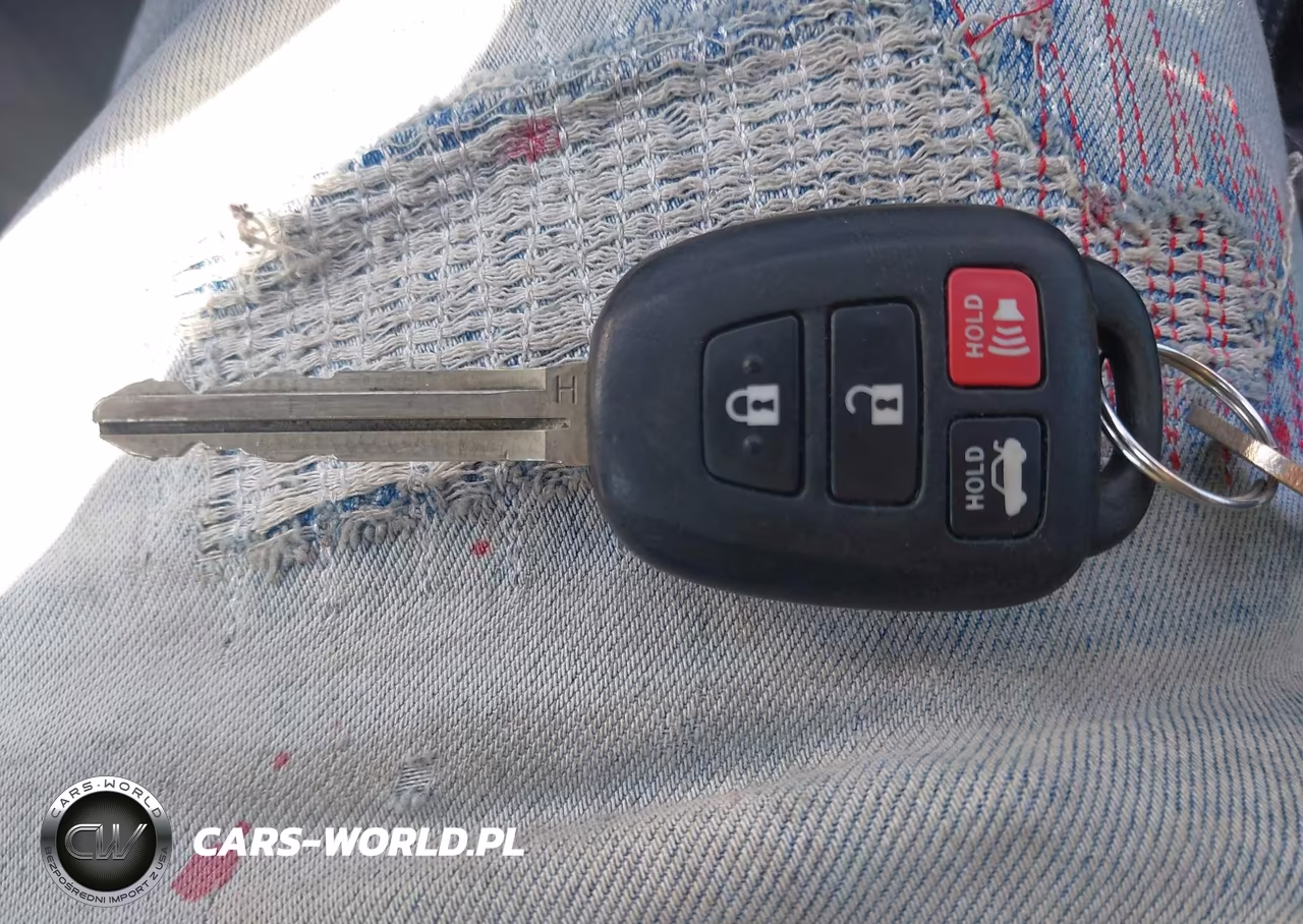 2014 Toyota Corolla S Plus VIN:2T1BURHE8EC158584 - 11