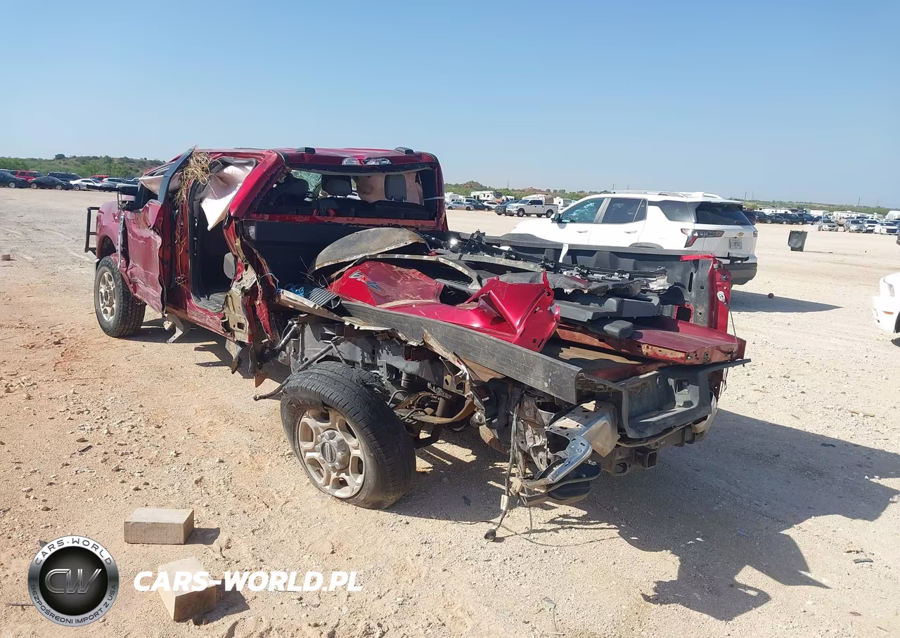 2025 Ford F-250 Xlt VIN:1FT7W2BT6SED17643 - 3