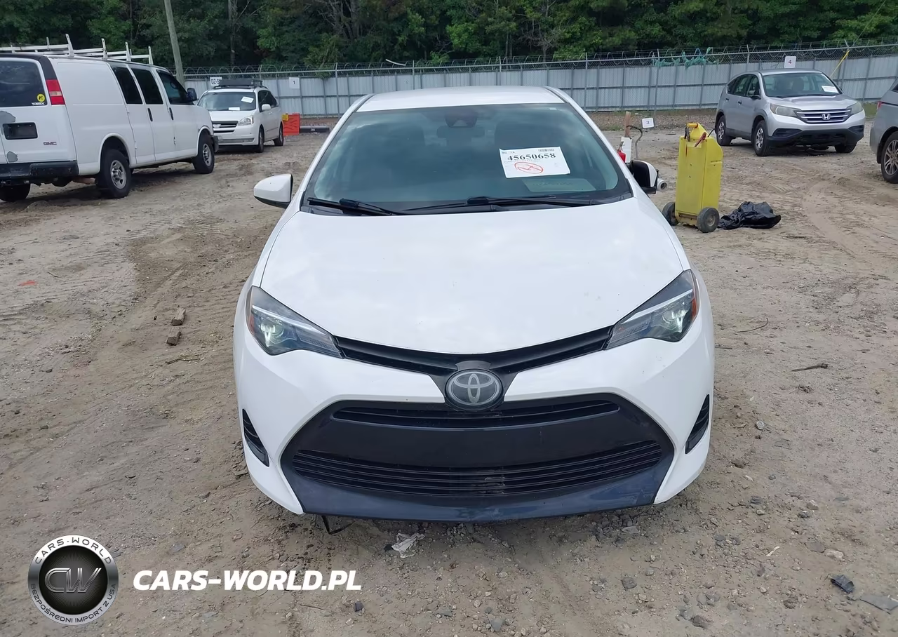2019 Toyota Corolla Le VIN:5YFBURHE0KP857347 - 12
