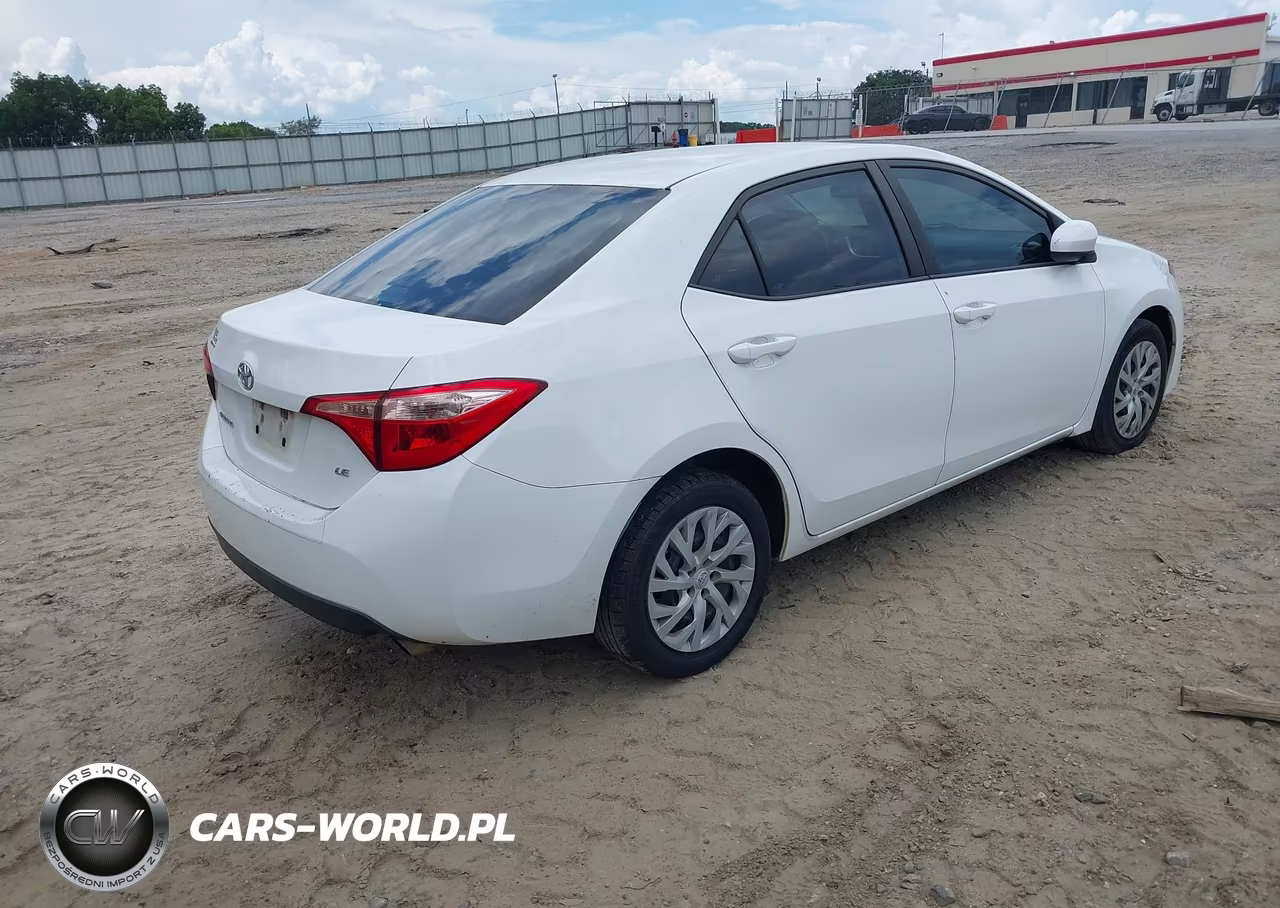 2019 Toyota Corolla Le VIN:5YFBURHE0KP857347 - 4