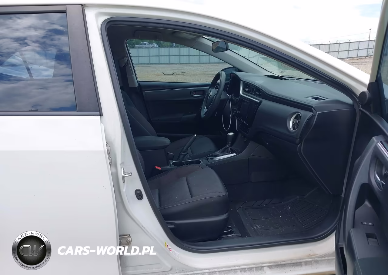 2019 Toyota Corolla Le VIN:5YFBURHE0KP857347 - 5