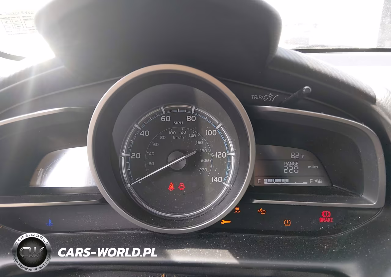 2019 Toyota Yaris Le VIN:3MYDLBYV0KY517622 - 7