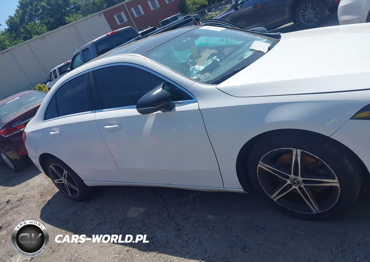 2019 Mercedes-Benz A 220 4Matic VIN:WDD3G4FB9KW012775 - 13