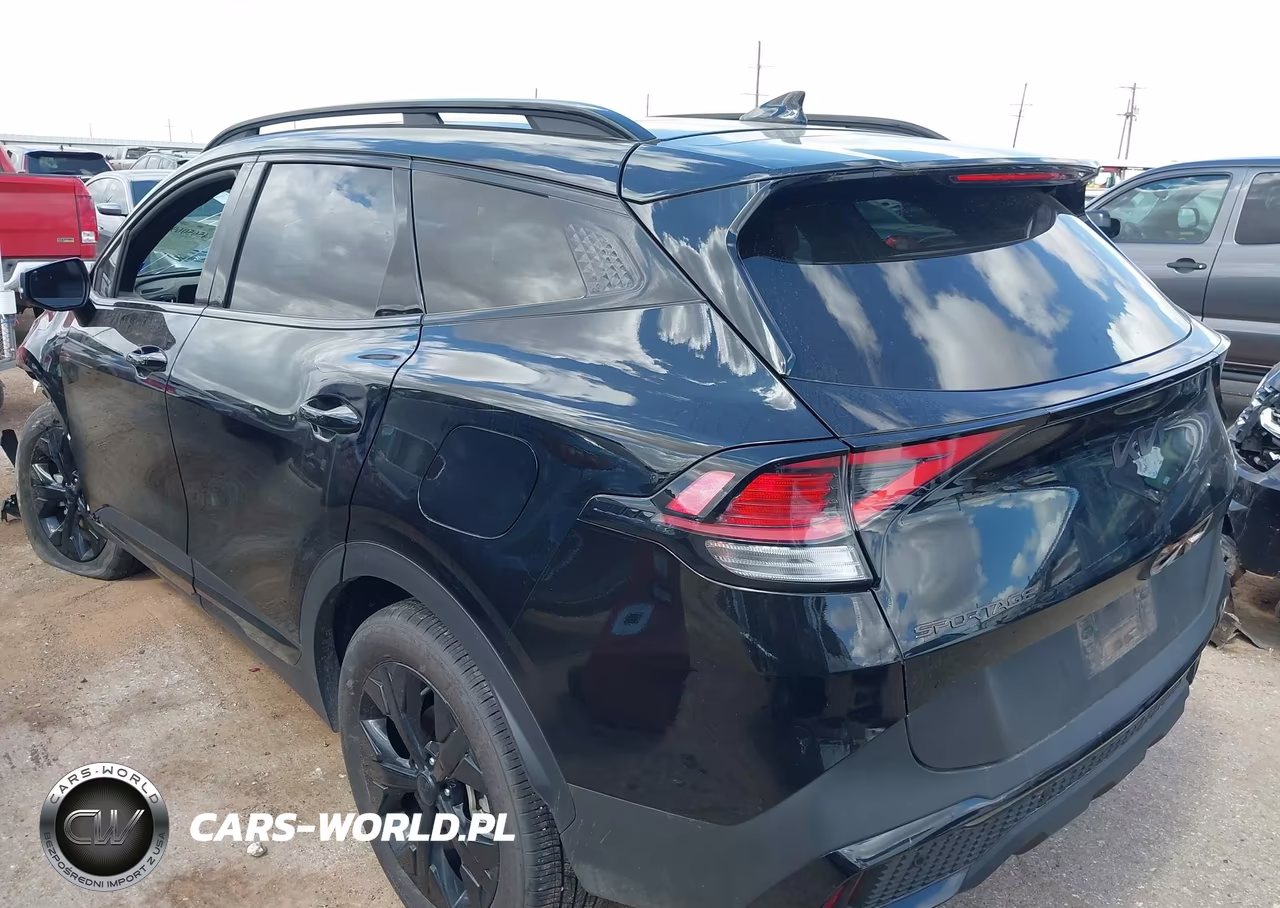2025 Kia Sportage X-Line VIN:5XYK6CDF6SG236625 - 3