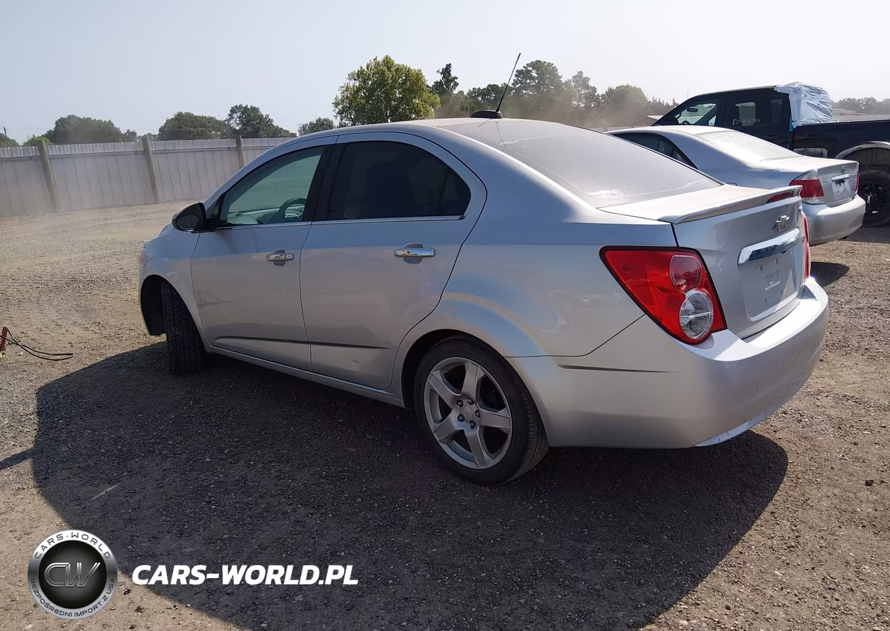 2016 Chevrolet Sonic Ltz Auto VIN:1G1JE5SB3G4161620 - 3