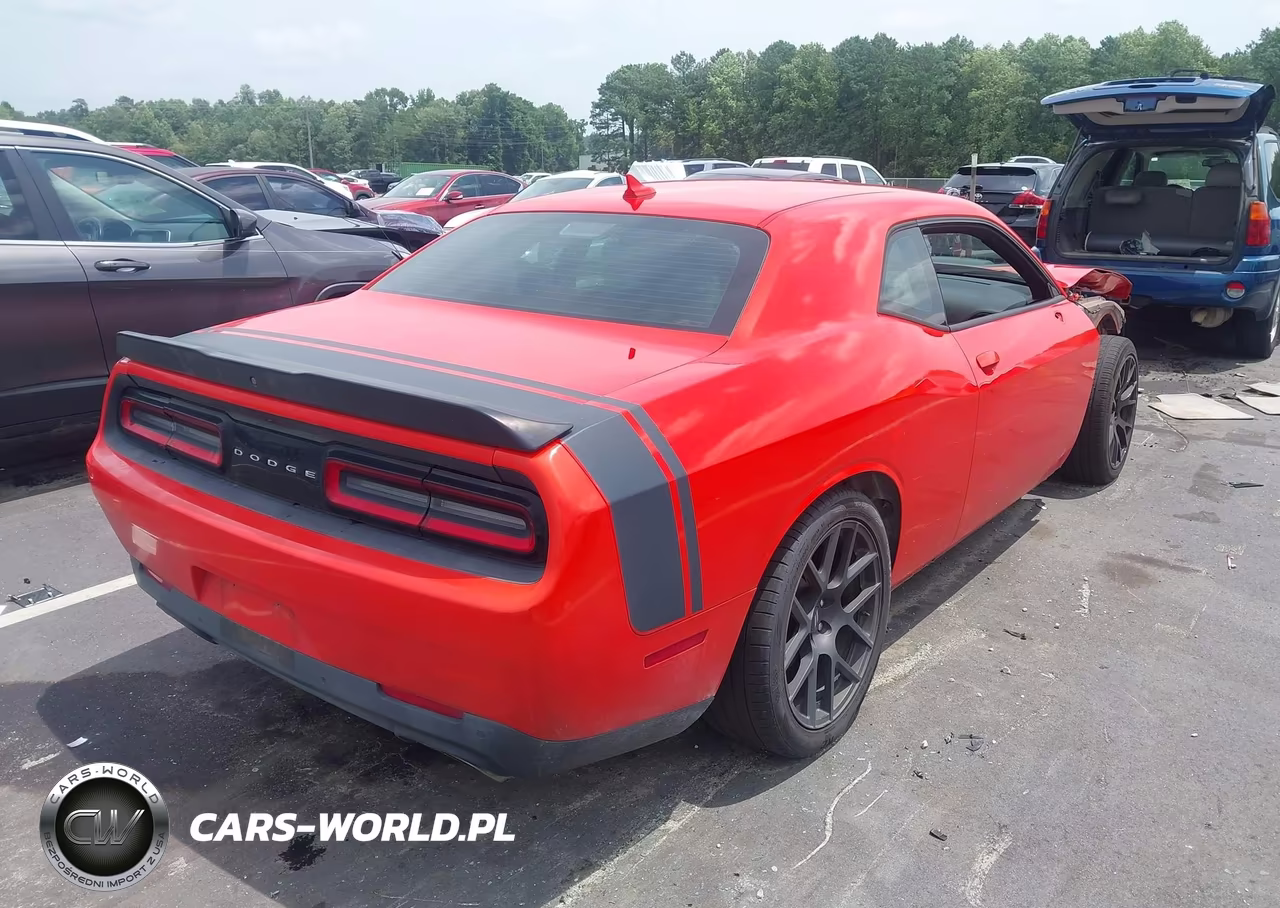 2017 Dodge Challenger 392 Hemi Scat Pack Shaker VIN:2C3CDZFJ8HH514647 - 4