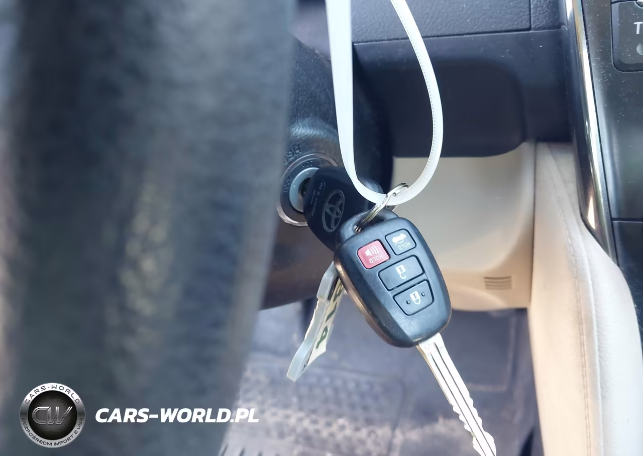 2014 Toyota Camry Le VIN:4T4BF1FK1ER353399 - 11