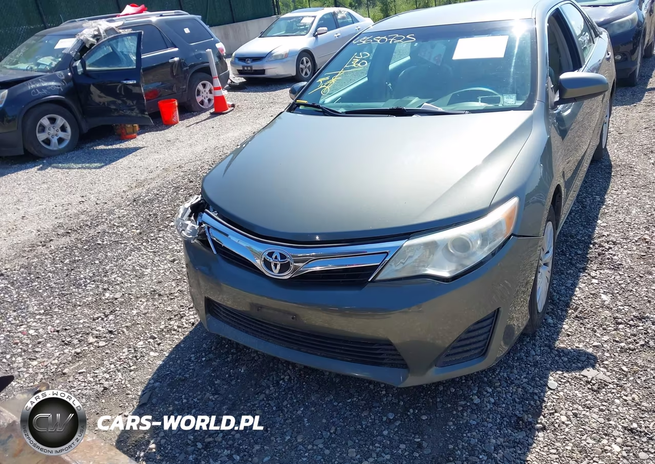 2014 Toyota Camry Le VIN:4T4BF1FK1ER353399 - 12