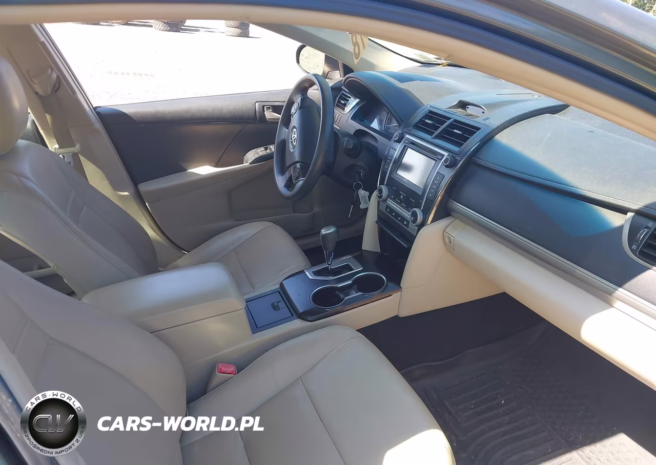 2014 Toyota Camry Le VIN:4T4BF1FK1ER353399 - 5