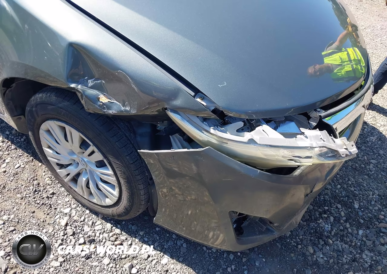 2014 Toyota Camry Le VIN:4T4BF1FK1ER353399 - 6
