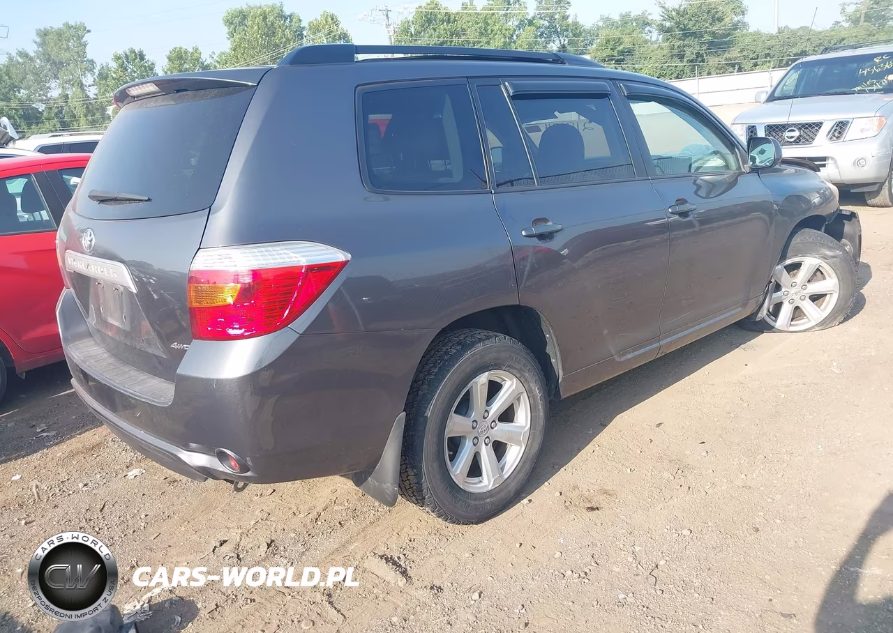 2010 Toyota Highlander Base V6 VIN:JTEBK3EH6A2165572 - 4