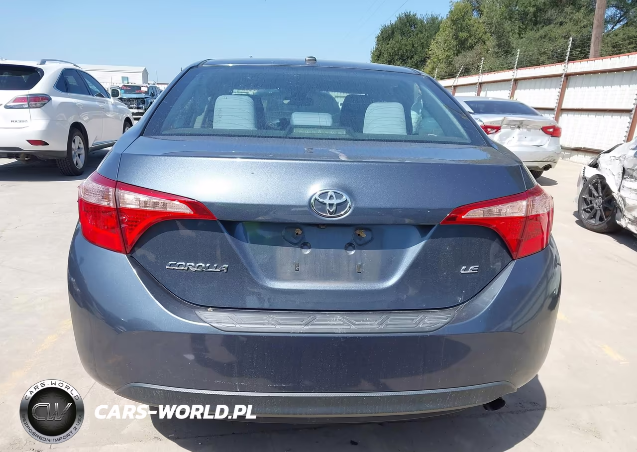 2017 Toyota Corolla Le VIN:2T1BURHE6HC766978 - 17