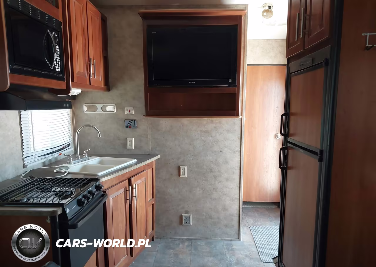 2011 Keystone 27' Bumper Pull Travel Trailer VIN:4YDT26020BF811306 - 5