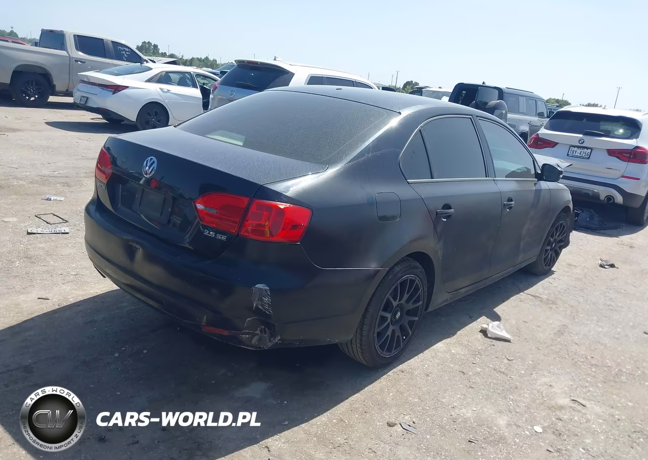 2012 Volkswagen Jetta 2.5L Se VIN:3VWDX7AJ3CM330159 - 4