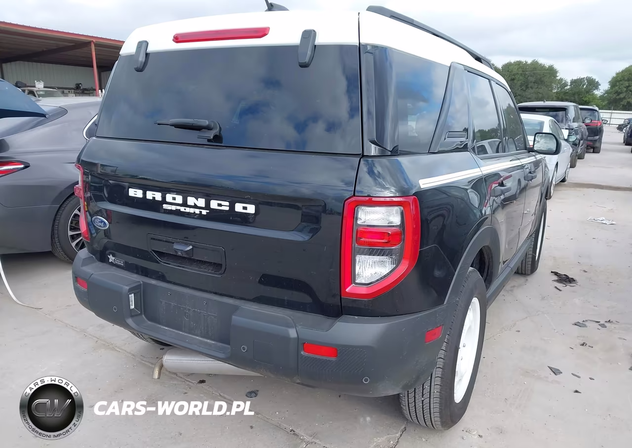 2025 Ford Bronco Sport Heritage VIN:3FMCR9GN0SRE54255 - 4