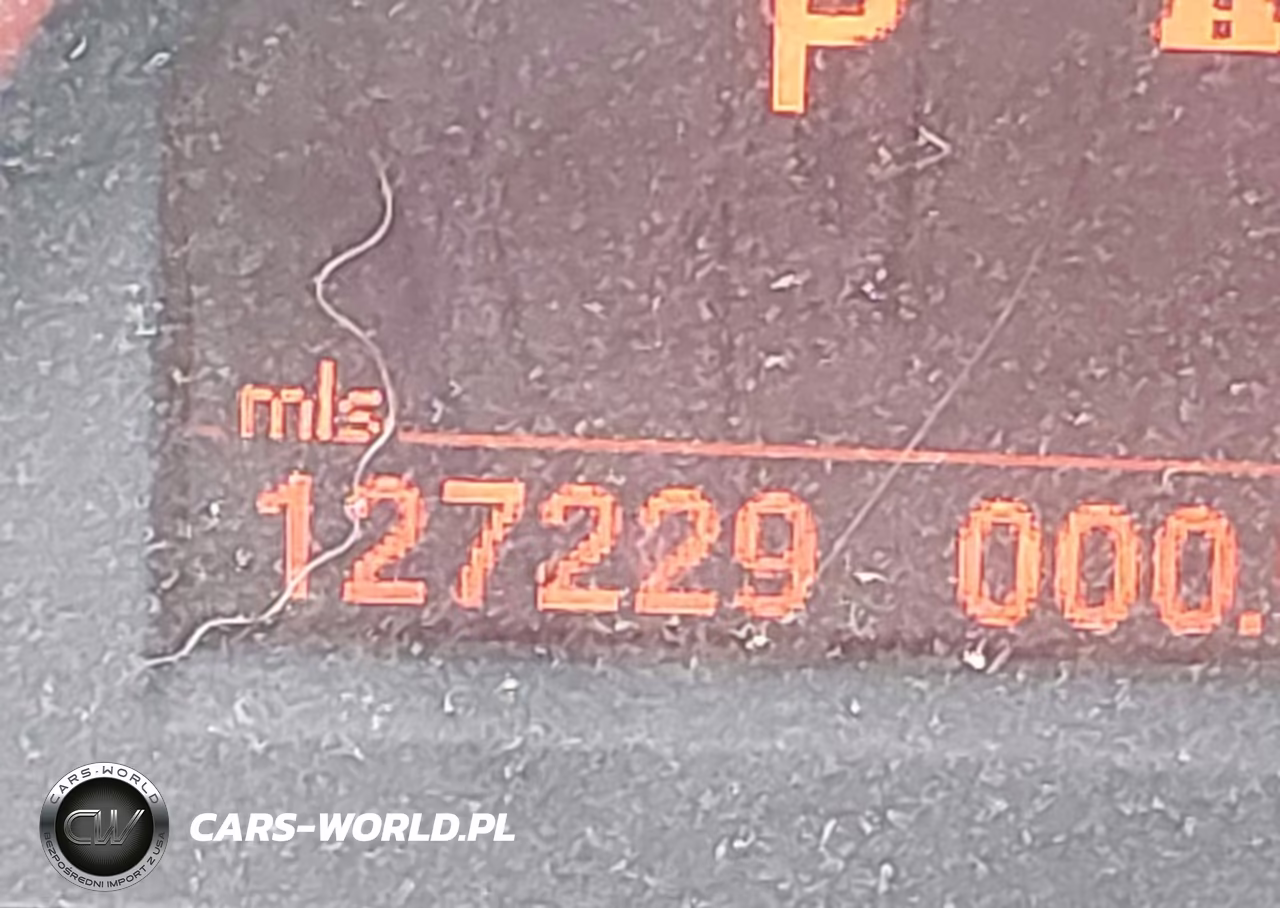 2008 BMW 328I VIN:WBAVA375X8NL55274 - 16