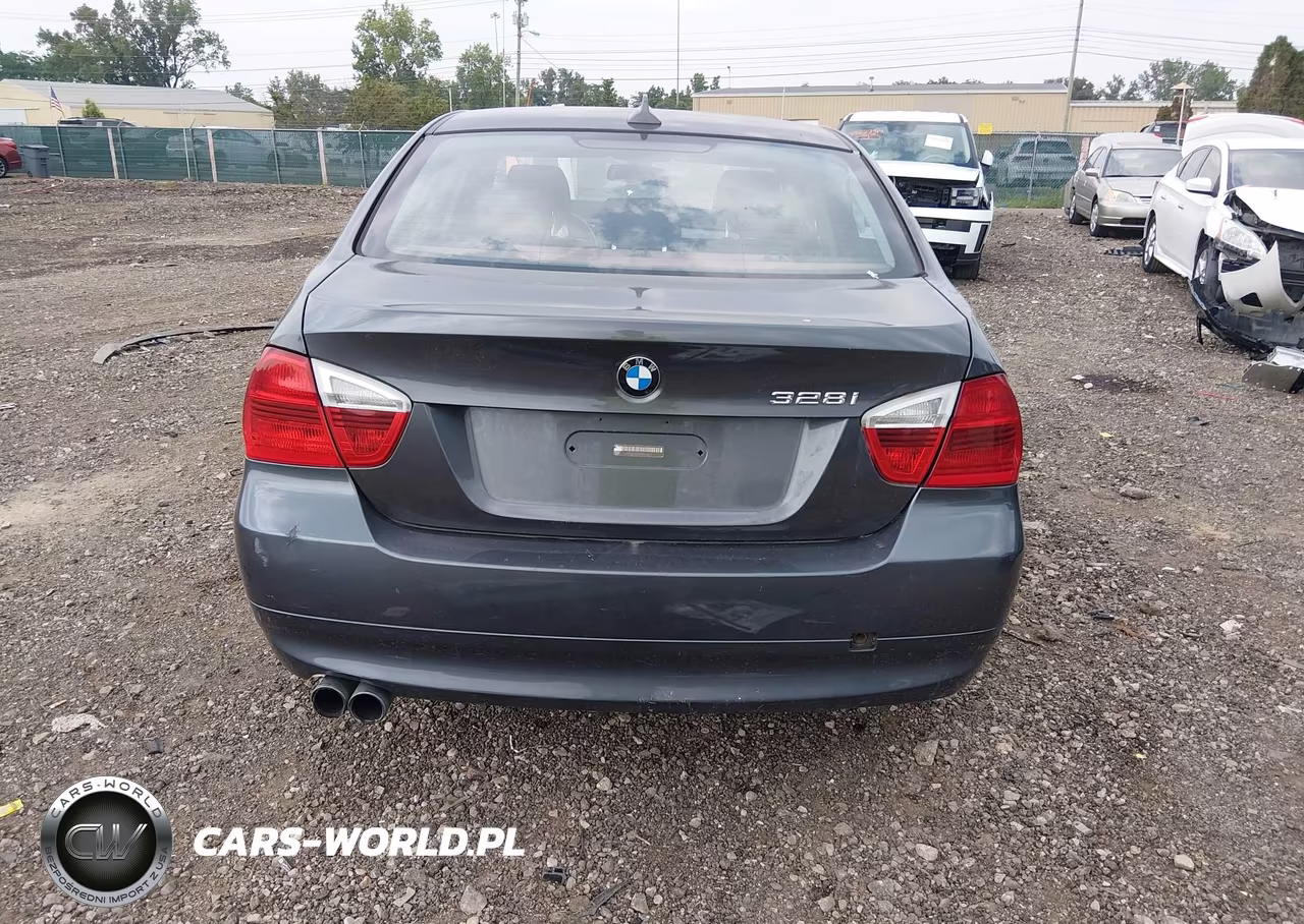2008 BMW 328I VIN:WBAVA375X8NL55274 - 17