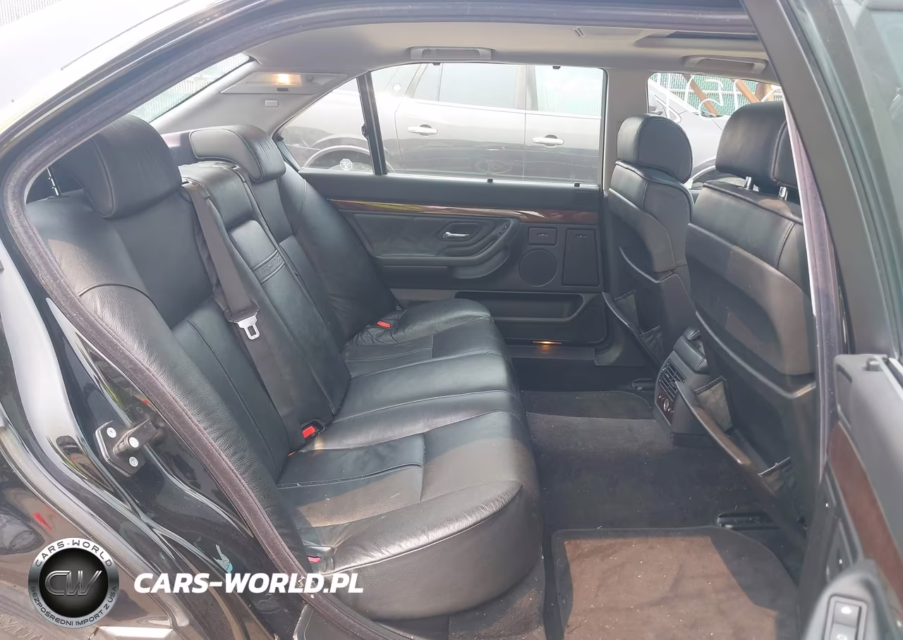 2000 BMW 740Il VIN:WBAGH8348YDP07868 - 8