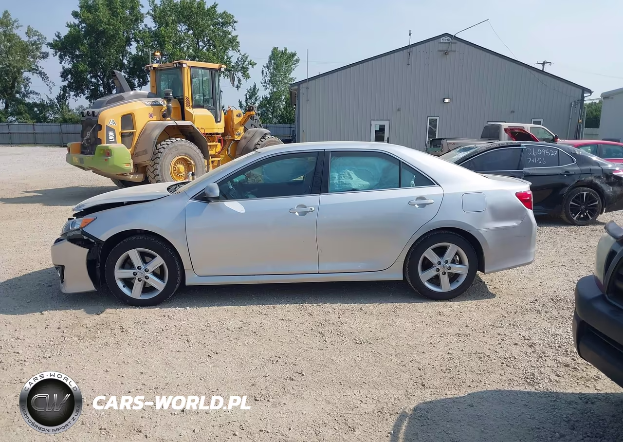 2014 Toyota Camry Se VIN:4T1BF1FK5EU407653 - 15