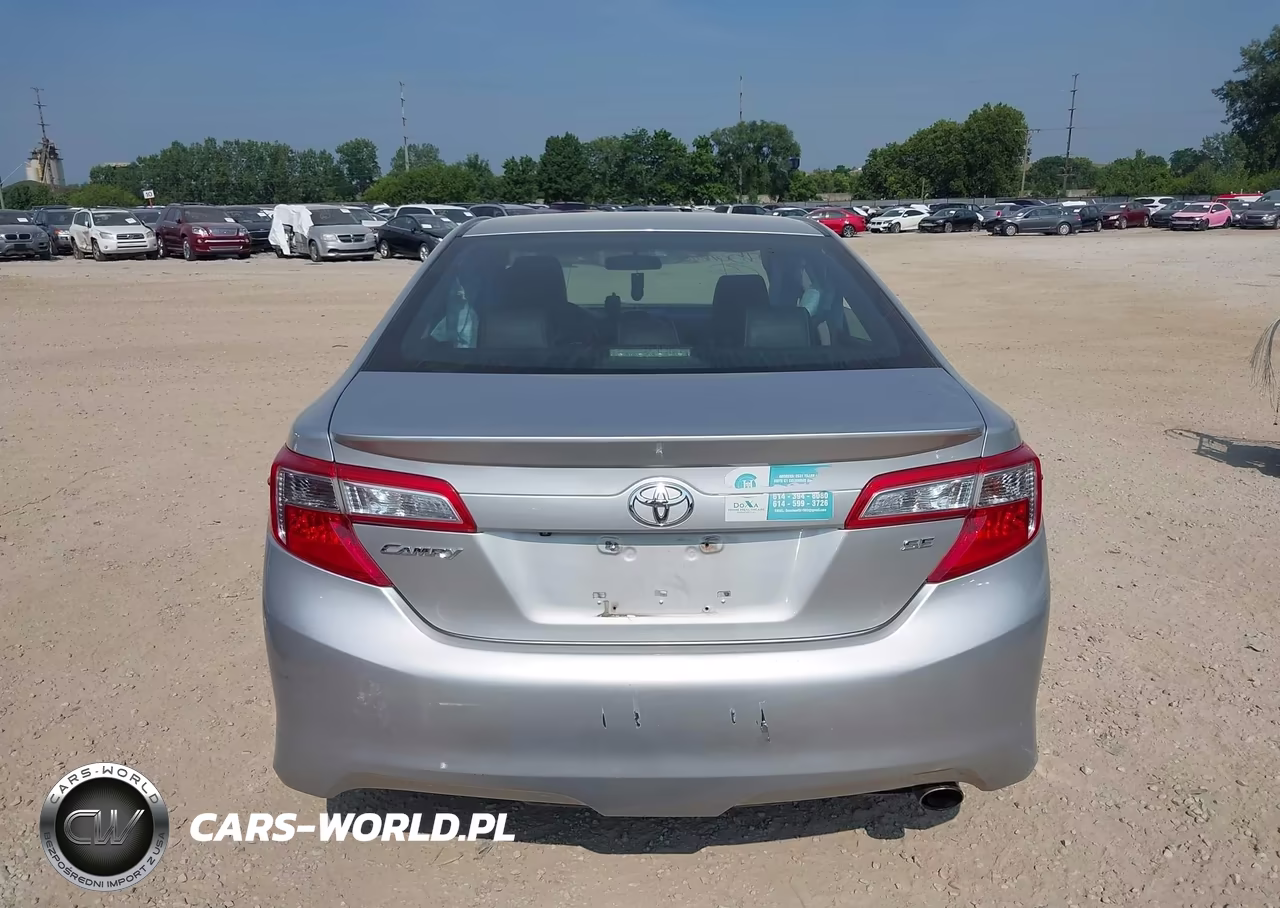 2014 Toyota Camry Se VIN:4T1BF1FK5EU407653 - 17