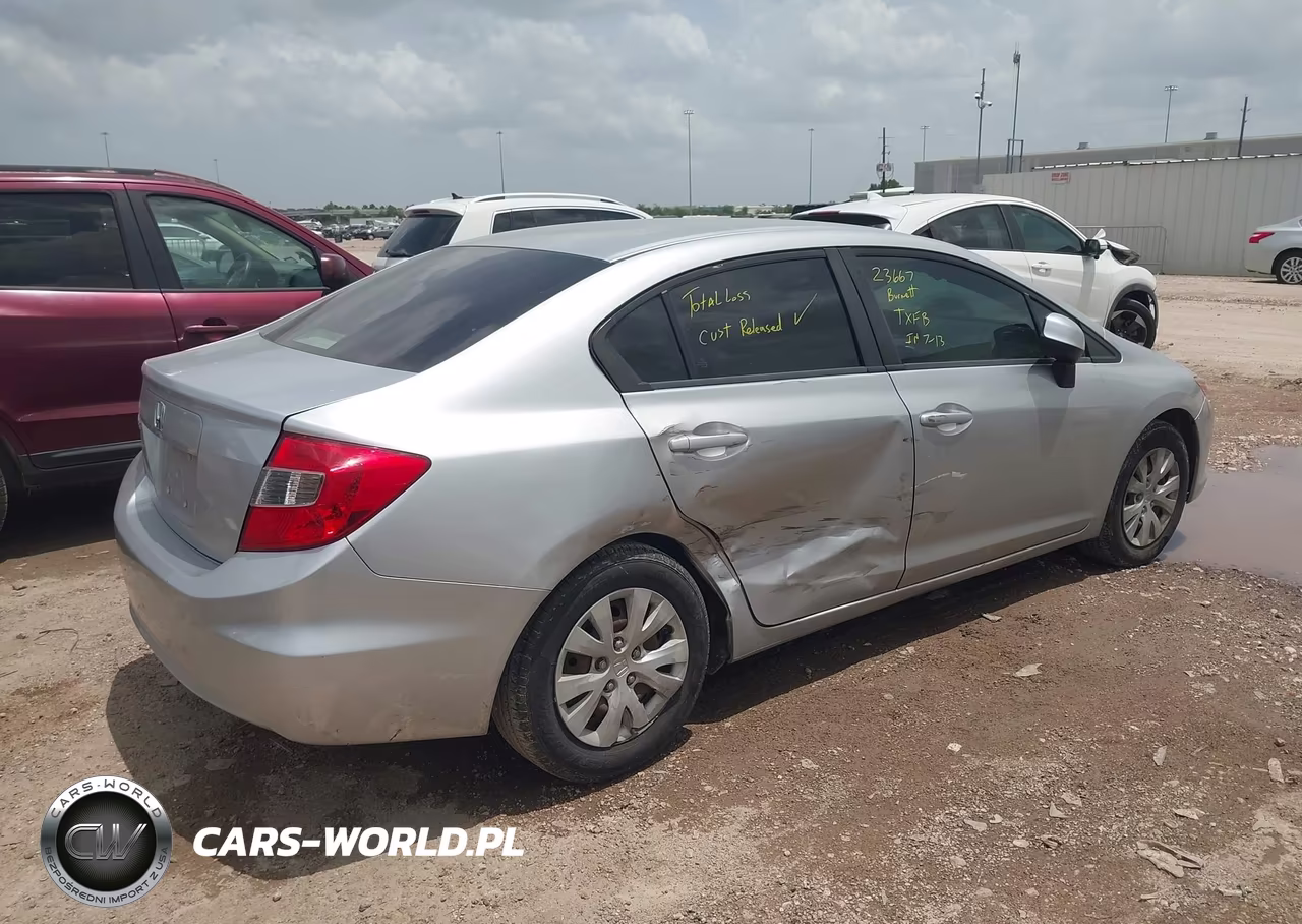 2012 Honda Civic Lx VIN:2HGFB2F58CH595829 - 4