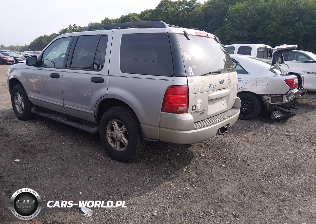 2005 Ford Explorer Xlt-Xlt Sport VIN:1FMZU73E65UA93176 - 3