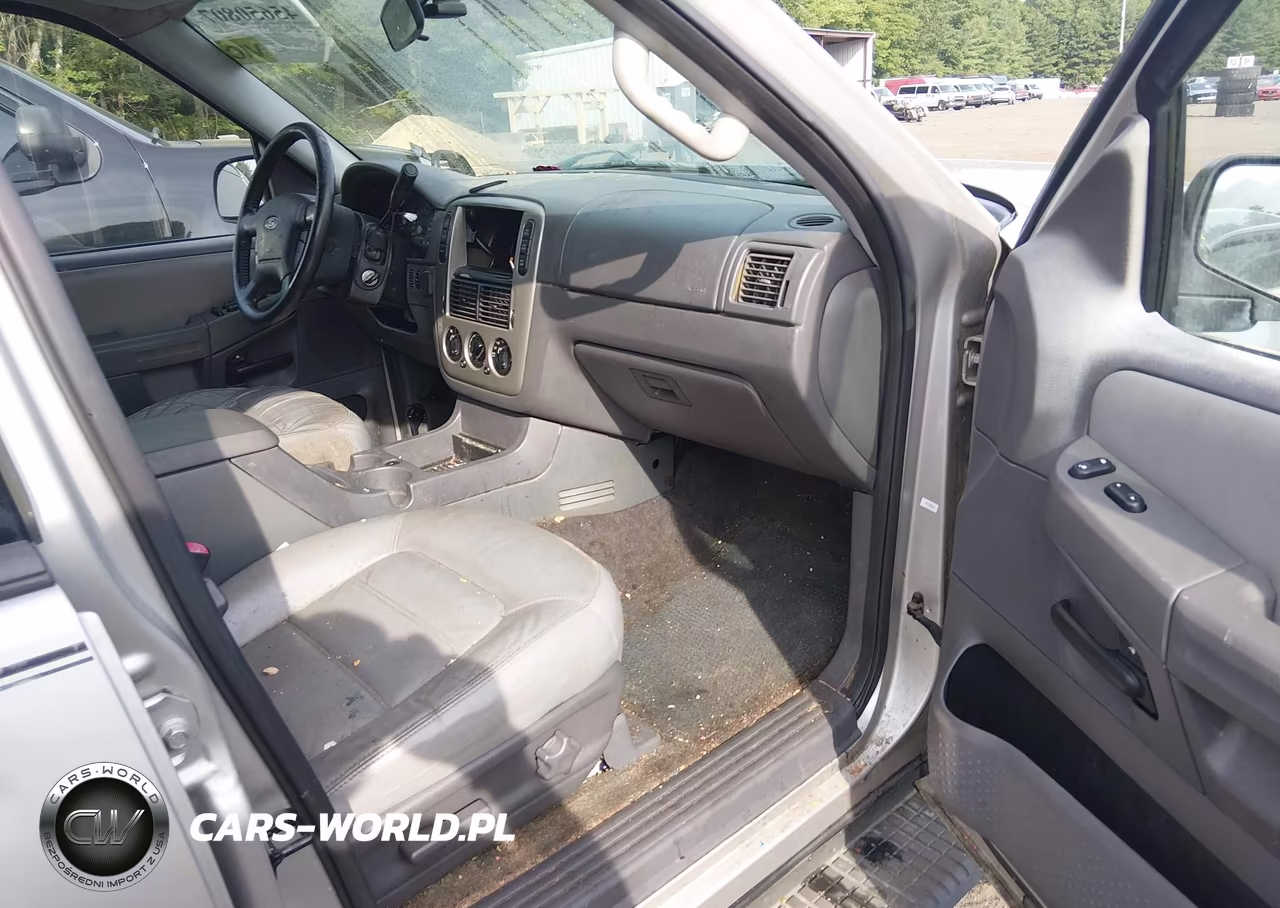 2005 Ford Explorer Xlt-Xlt Sport VIN:1FMZU73E65UA93176 - 5