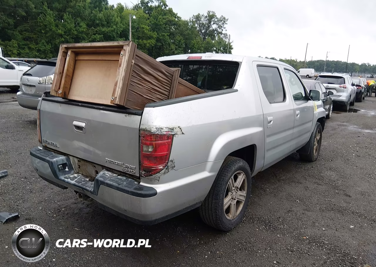 2011 Honda Ridgeline Rtl VIN:5FPYK1F58BB011538 - 4