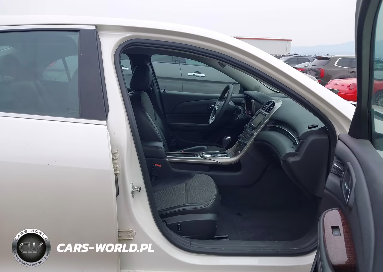2013 Chevrolet Malibu Eco VIN:1G11D5RR8DF100687 - 5
