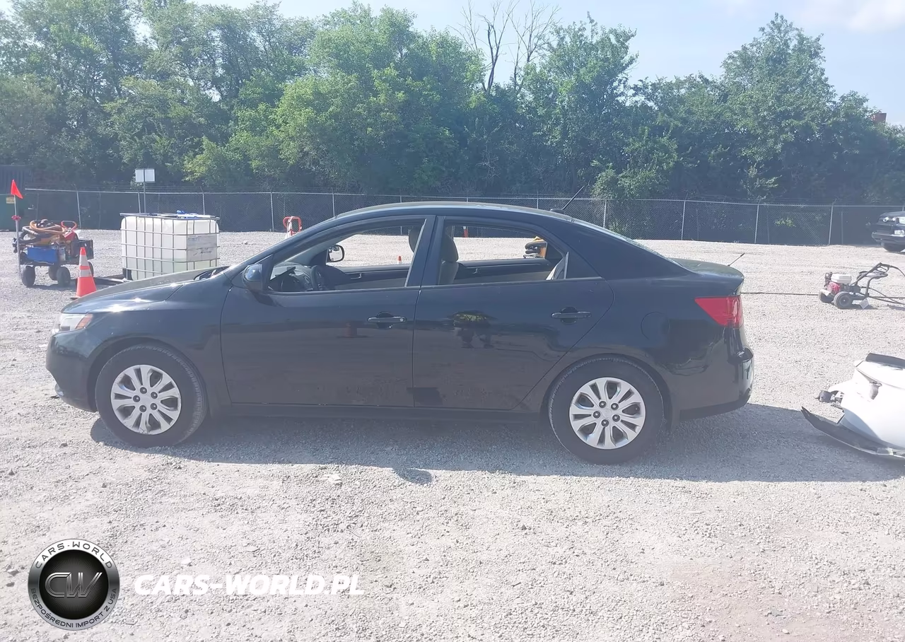 2011 Kia Forte Lx VIN:KNAFT4A2XB5376328 - 15