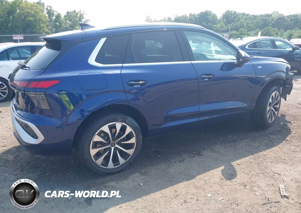 2026 Audi Q3 Tfsi Quattro S Tronic VIN:WA1ABCFJ4T1037528 - 4