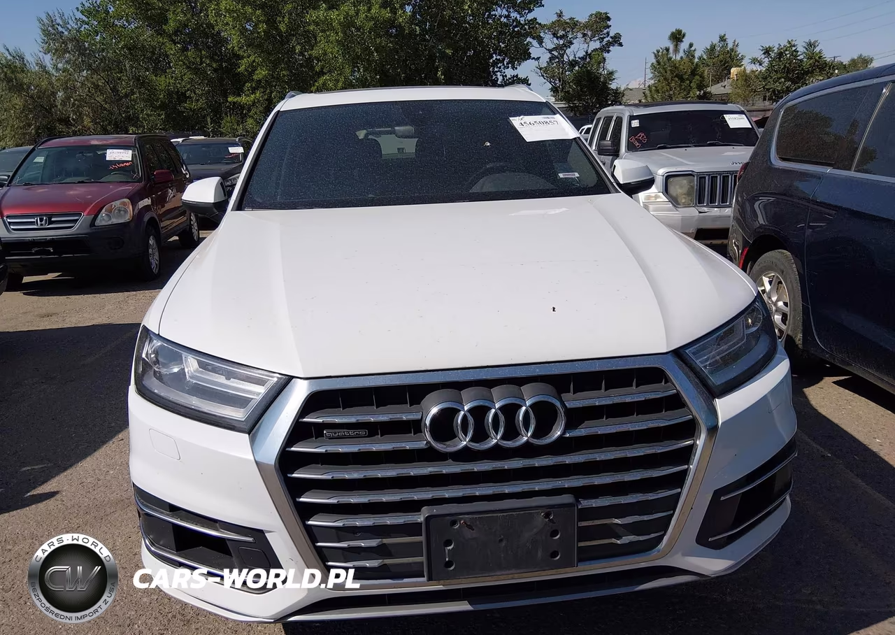 2017 Audi Q7 3.0T Premium VIN:WA1LAAF73HD016275 - 12