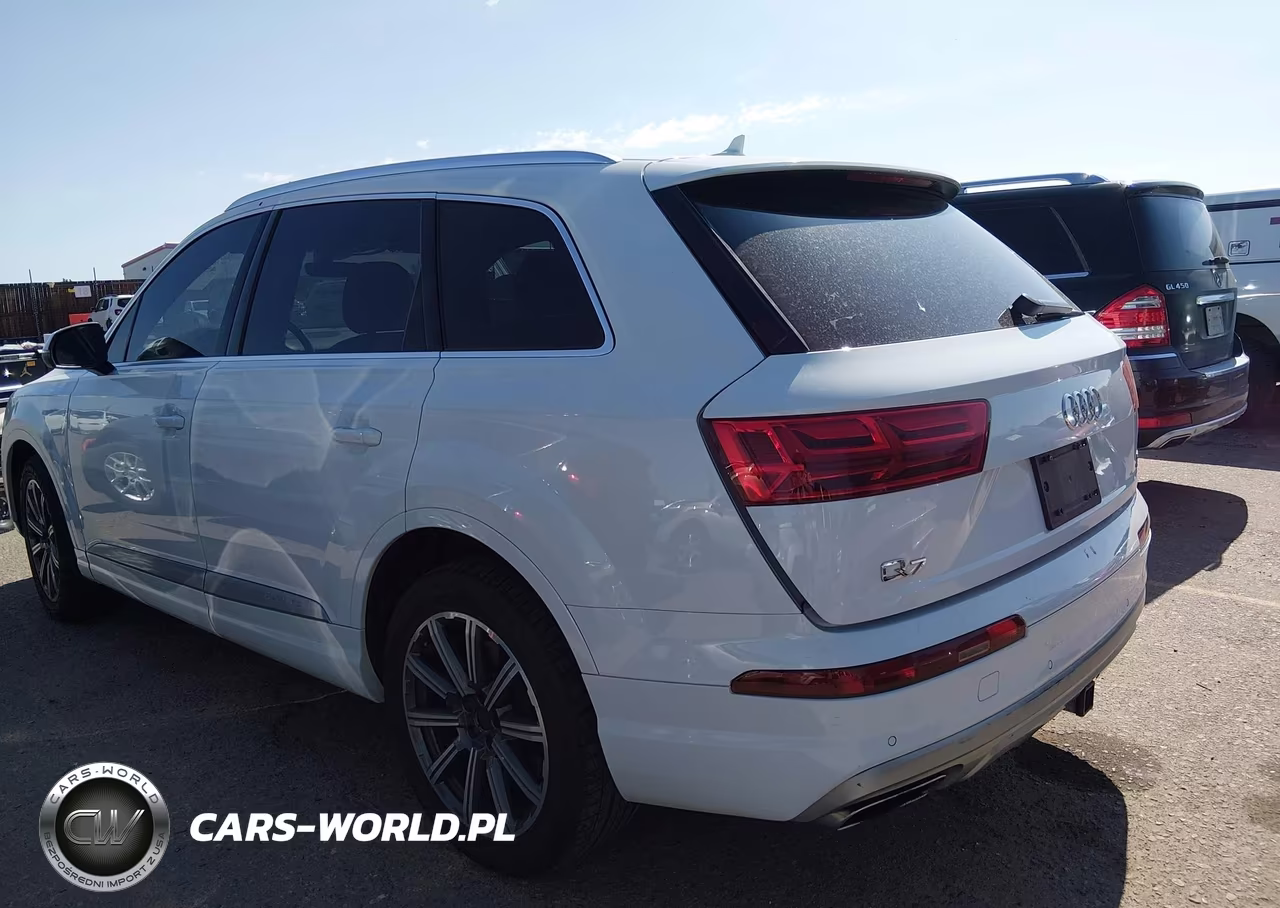 2017 Audi Q7 3.0T Premium VIN:WA1LAAF73HD016275 - 14