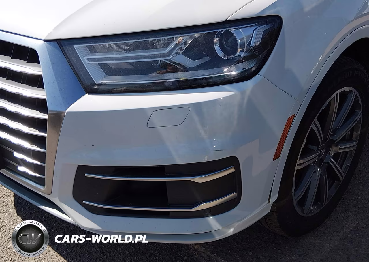 2017 Audi Q7 3.0T Premium VIN:WA1LAAF73HD016275 - 6