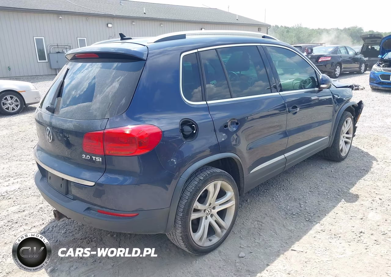 2012 Volkswagen Tiguan Sel VIN:WVGAV7AX8CW558167 - 4