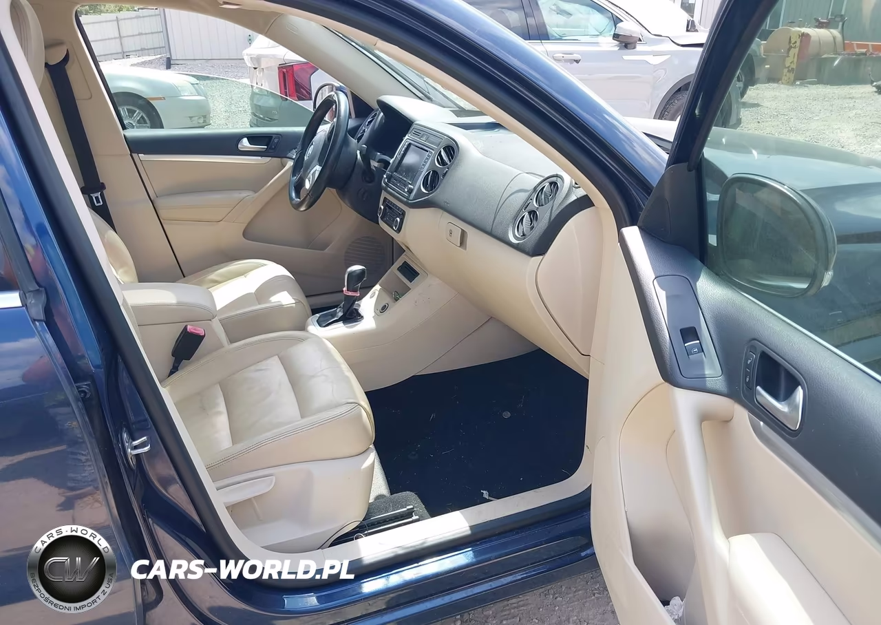 2012 Volkswagen Tiguan Sel VIN:WVGAV7AX8CW558167 - 5