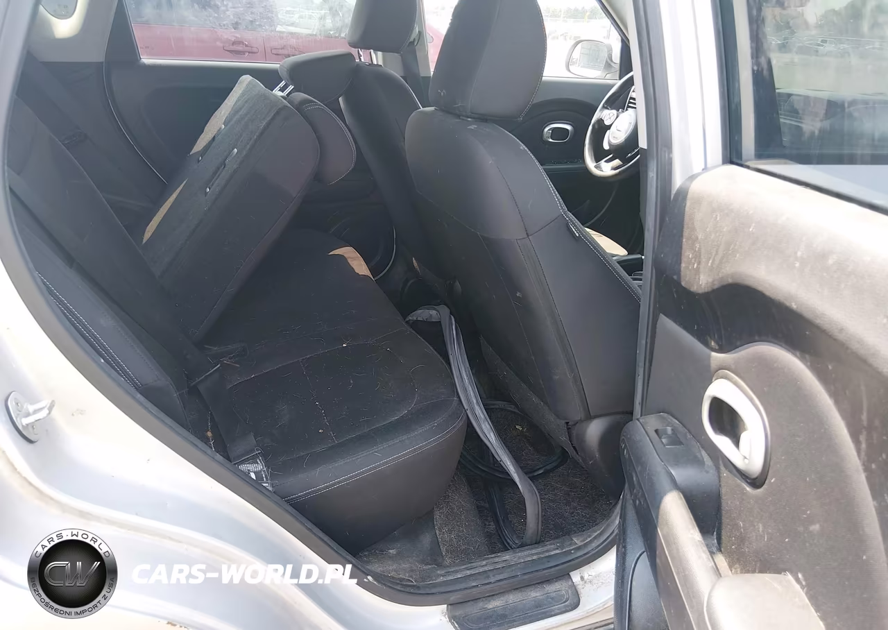 2015 Kia Soul VIN:KNDJN2A26F7777123 - 8