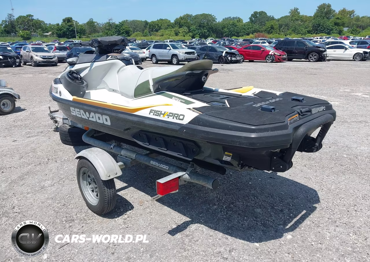 2019 Seadoo Jetski VIN:YDV25099E919 - 3