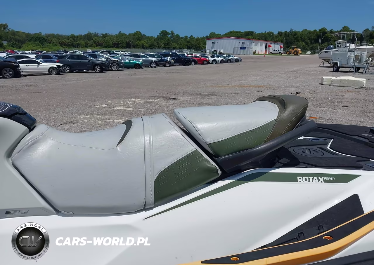 2019 Seadoo Jetski VIN:YDV25099E919 - 8