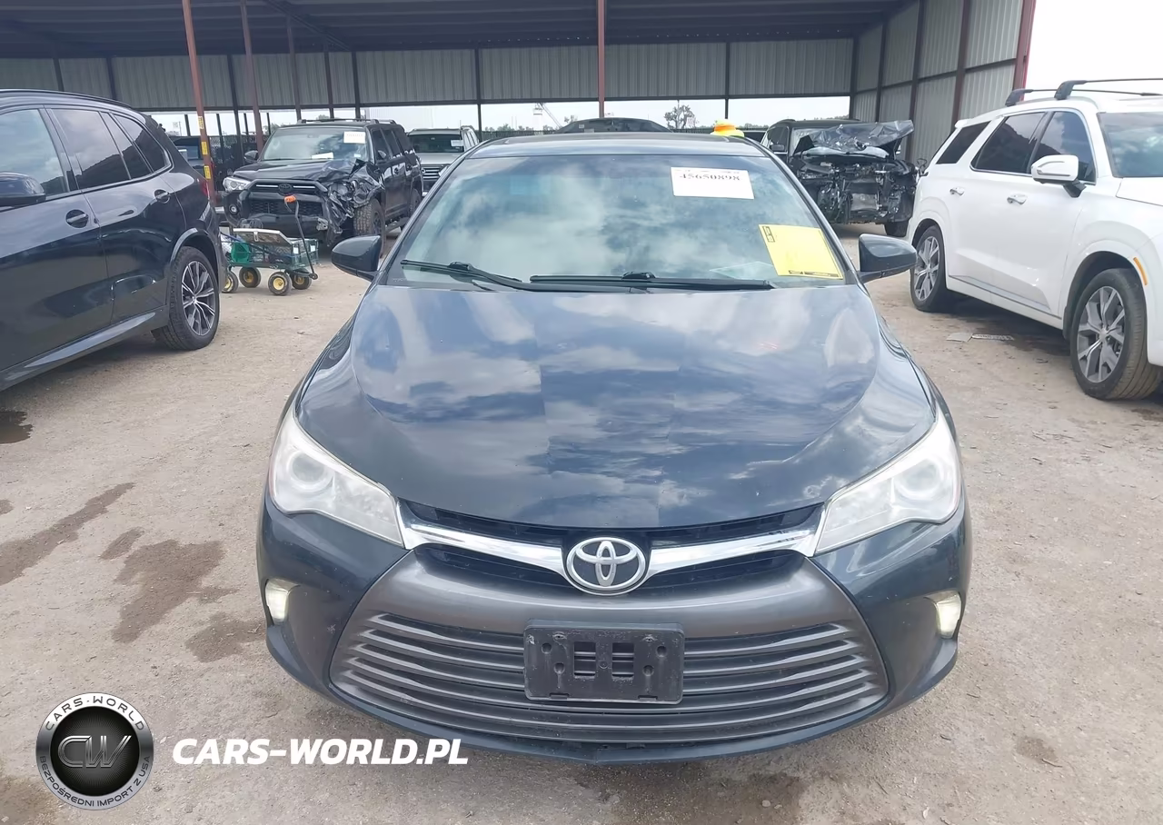 2017 Toyota Camry Xle VIN:4T1BF1FKXHU757624 - 10